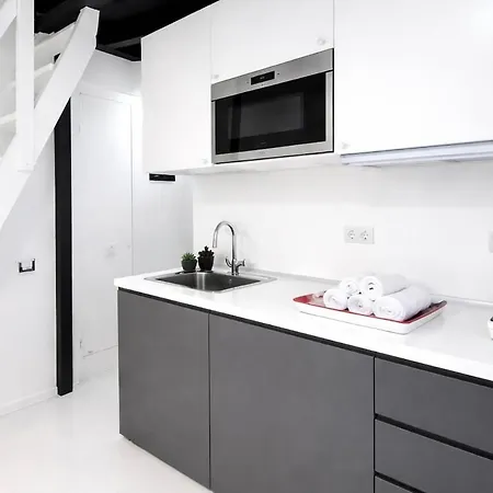 Tiny Cinema Loft - Milan's Smallest Appartamento
